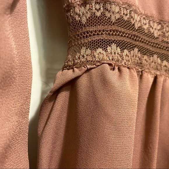 Mauve chiffon and lace dress - Picture 5 of 6